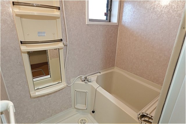 バス・シャワールーム　浴室