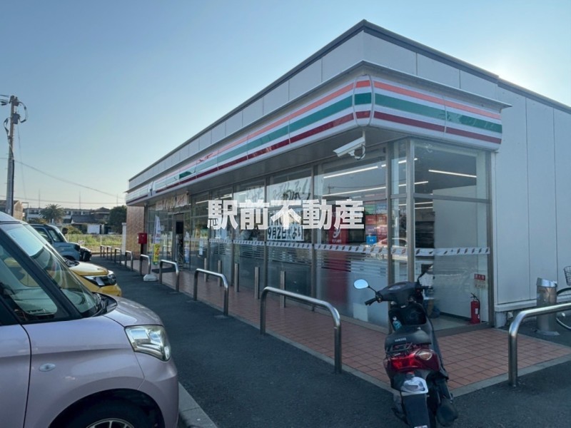 コンビニ　セブンイレブン　筑後和泉店（コンビニ）まで1300m