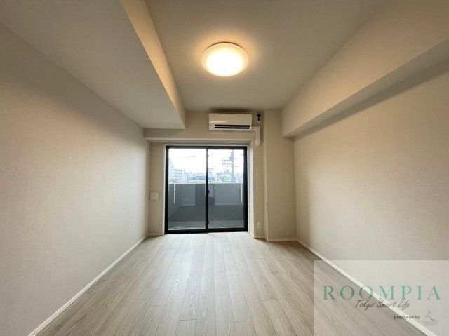 居室・リビング　※同タイプの別のお部屋です。