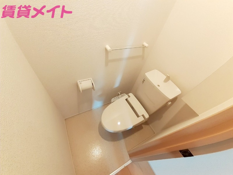 トイレ　反転タイプ参考写真