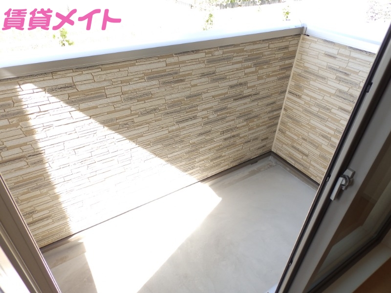 バルコニー　反転タイプ参考写真