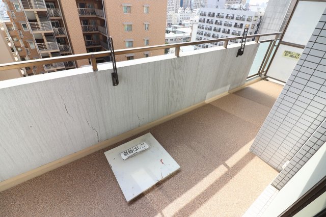 バルコニー　バルコニーがあります