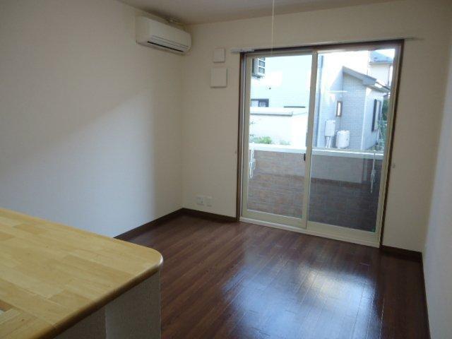 居室・リビング　すべて参考写真です。