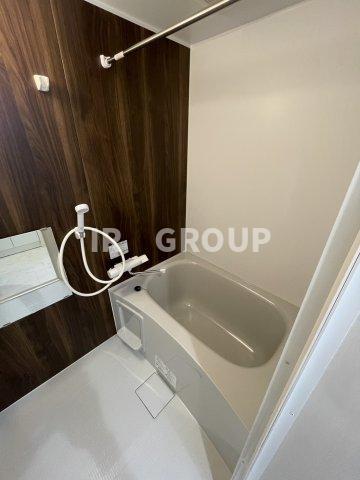 バス・シャワールーム　同施工会社の別部屋参考写真