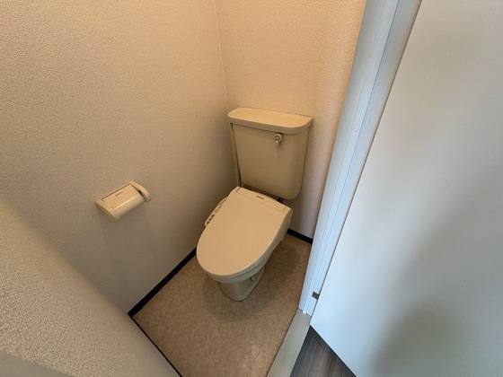 トイレ　※別部屋の写真です