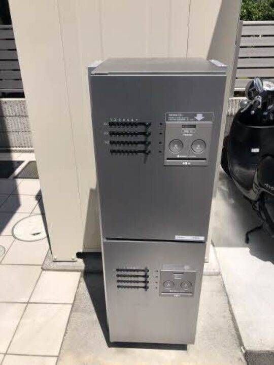 エントランス　宅配ボックス