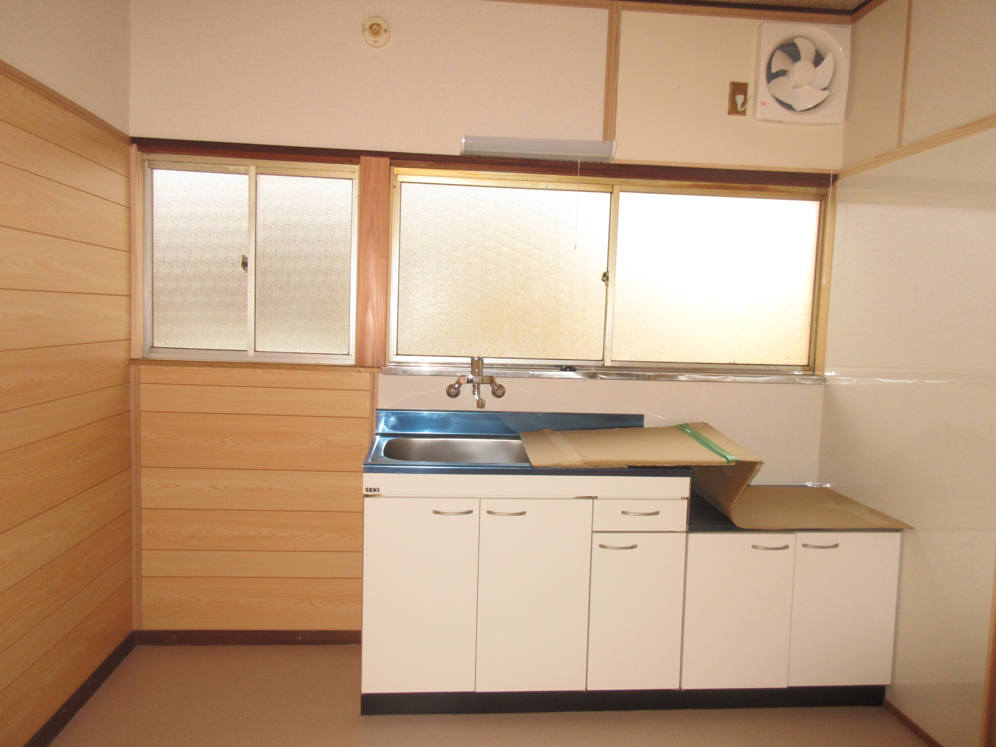 川井住宅のキッチン写真