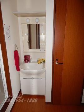 洗面設備　洗髪洗面化粧台