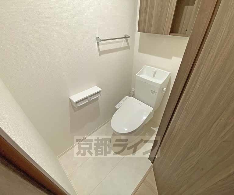 トイレ　洗浄機能付きトイレです。