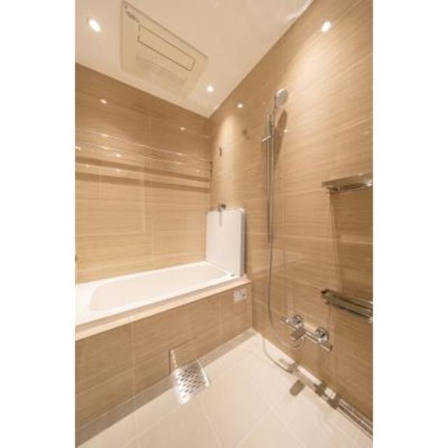 バス・シャワールーム　※写真は同タイプ住戸です。