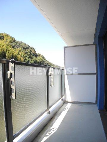 バルコニー　※反転タイプのお部屋です※