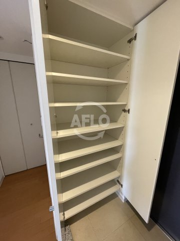 収納　ルクレ阿波座レジデンス　シューズボックス