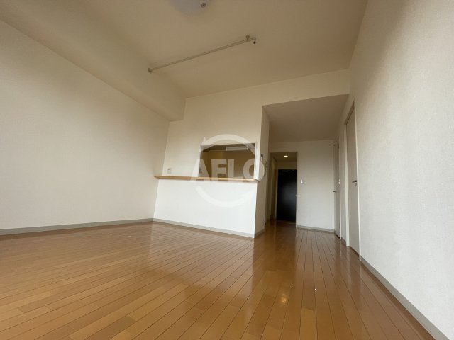 居室・リビング　ルクレ阿波座レジデンス　リビング・ダイニングスペース