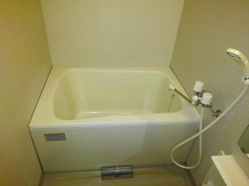 バス・シャワールーム　図面と現状に相違がある場合には現状を優先