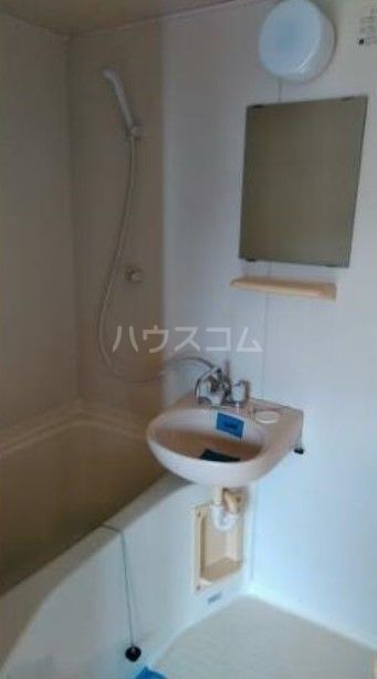 メゾン・ド・ヴィレ 鷺沼の風呂写真