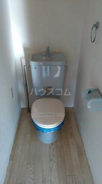 メゾン・ド・ヴィレ 鷺沼のトイレ写真