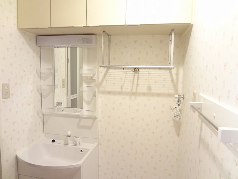 洗面設備　独立洗面台付き