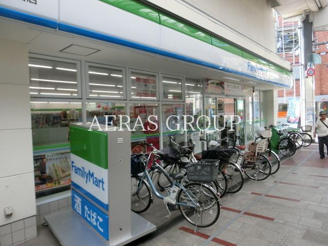 コンビニ　ファミリーマート十条仲原一丁目店（コンビニ）まで644m