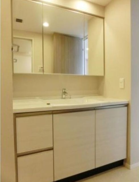 洗面設備　洗面所