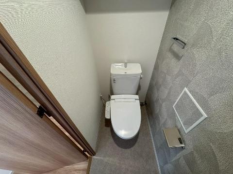 トイレ　シャワー付トイレ