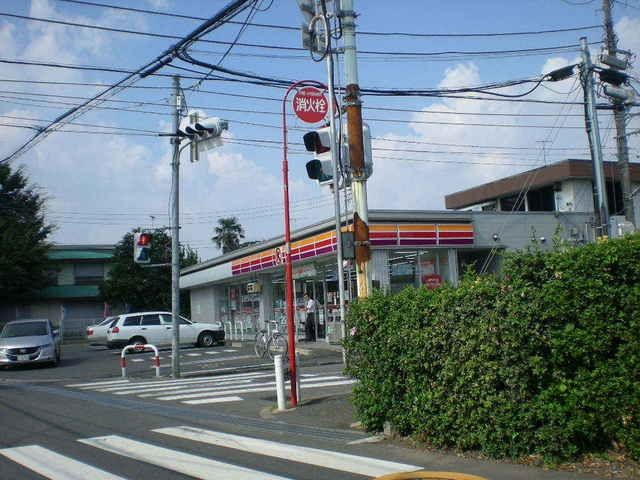 コンビニ　サークルＫ（コンビニ）まで10m
