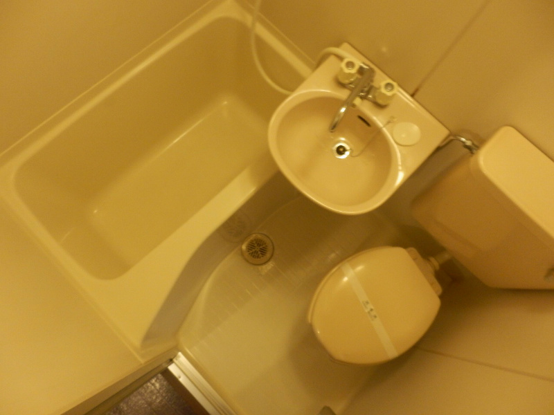 バス・シャワールーム　トイレ・バスルーム