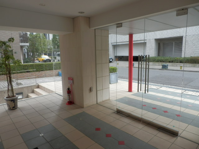 エントランス　エントランス