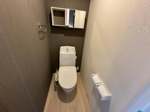トイレ　シャワー付トイレ