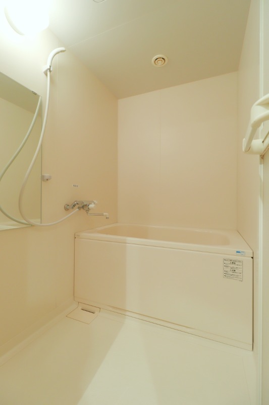 バス・シャワールーム　図面と現状に相違がある場合には現状を優先