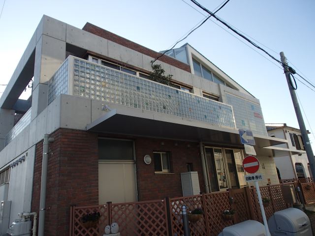 幼稚園・保育園　明円ひかり園（幼稚園・保育園）まで390m