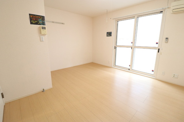 居室・リビング　洋室