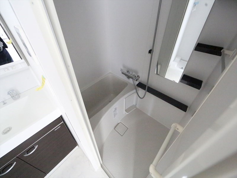 バス・シャワールーム　バスルーム　浴室暖房乾燥機付き