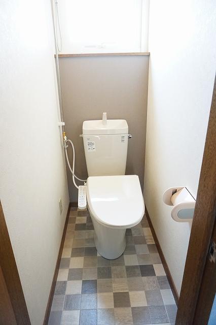 トイレ　トイレ