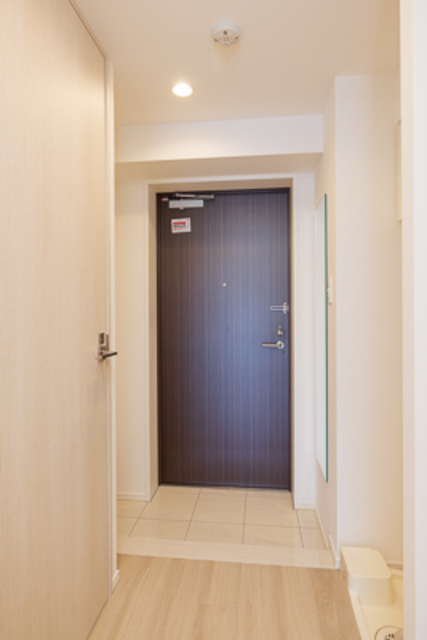 玄関　※写真は同タイプ住戸です。