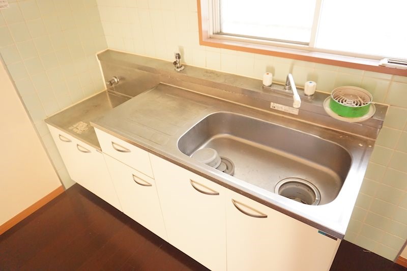 キッチン　※別部屋参考写真