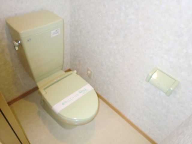 トイレ　★ウォシュレット設置できます★