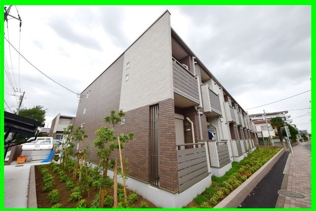 建物外観　★駅徒歩７分の築浅物件★