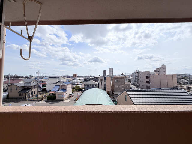 眺望　日当たり良好なお部屋です　明るいって大事なこと。