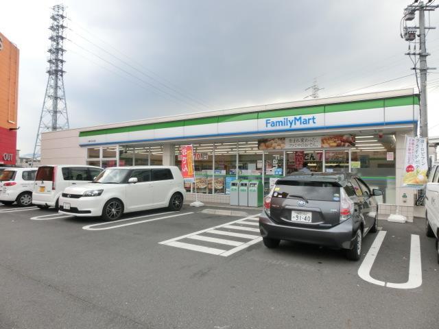 コンビニ　ファミリーマート／小倉ＴＥＸＡＳ店（コンビニ）まで241m