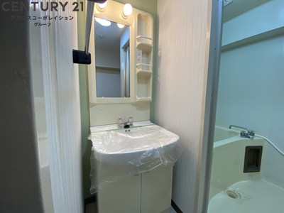 洗面設備　独立洗面化粧台付き☆