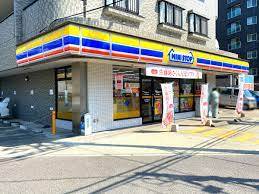 コンビニ　ミニストップ和光下新倉店（コンビニ）まで383m