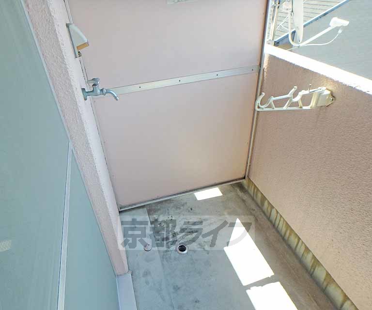 その他設備　バルコニーに洗濯機が設置可能です。