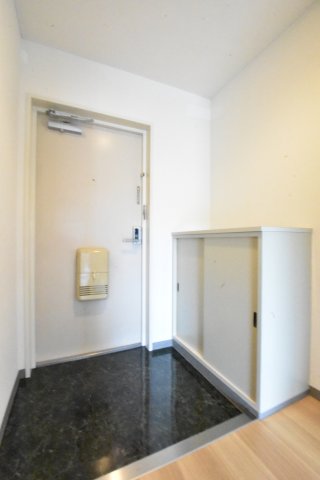 玄関　別号室の画像です。ご参考下さい