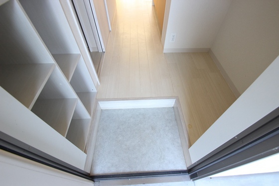玄関　※別部屋の写真です