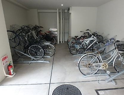 駐車場　駐輪場