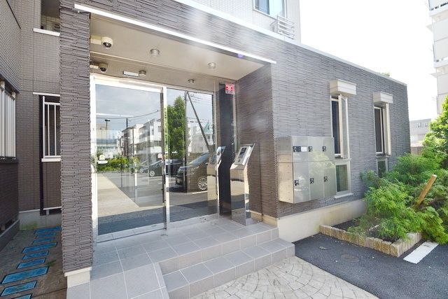 エントランス　★お部屋探しはタウンハウジング大和店まで★