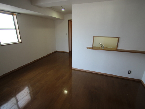 居室・リビング　※別部屋の写真です