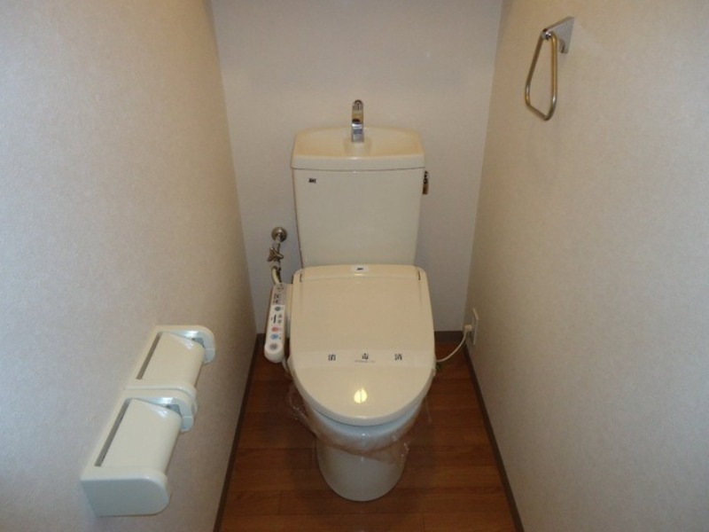 トイレ　図面と現状に相違がある場合には現状を優先