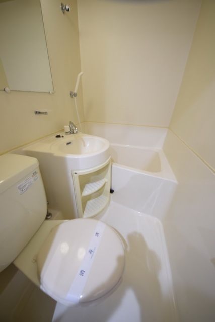 バス・シャワールーム　バスルーム