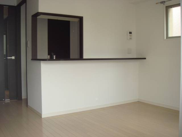 居室・リビング　室内